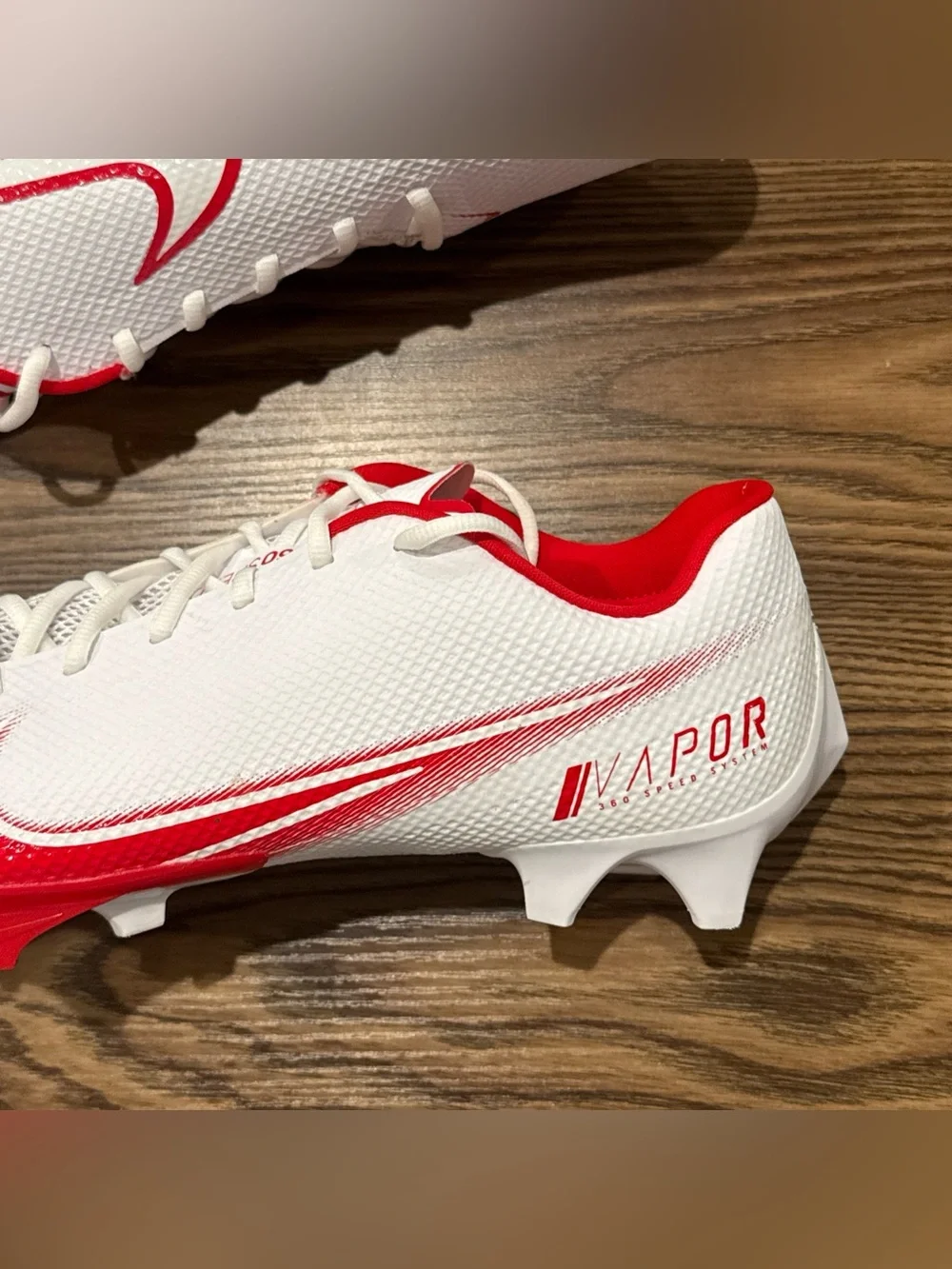 Size 13.5 Nike Vapor Edge Speed 360 White/Red Football Cleats CD0082-102 NEW
